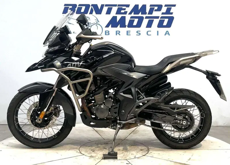 Zontes ZT310-T2 (2022 - 23) (2)