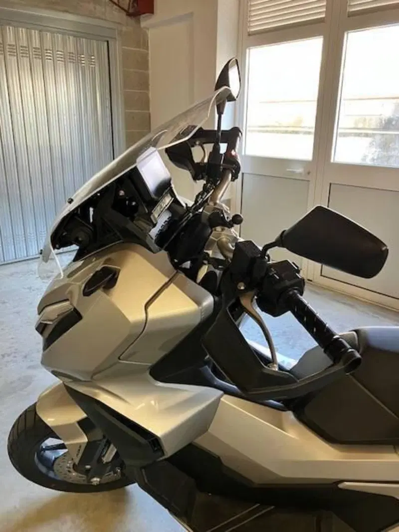 Honda ADV 350 (2022 - 24) (3)