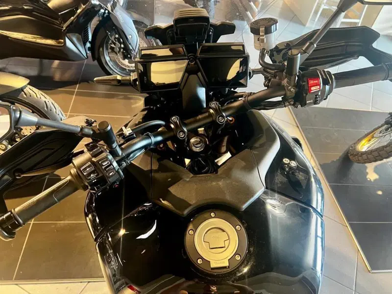 Yamaha Tracer 9 GT (2021 - 24) (4)