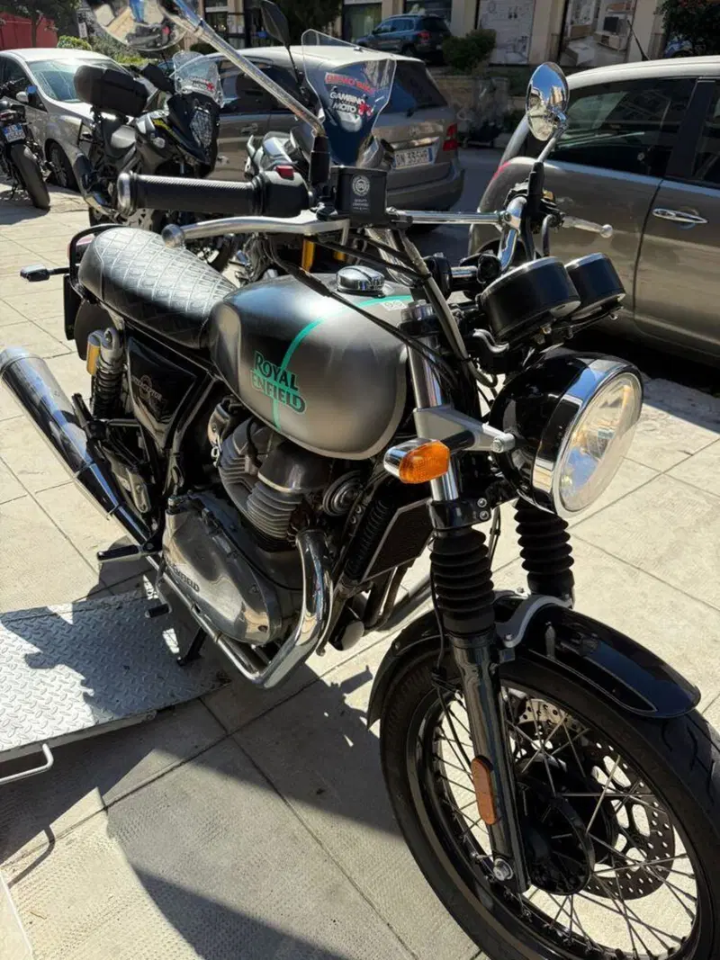 Royal Enfield Interceptor 650 (2021 - 26) (3)