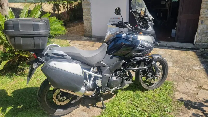 Suzuki V-Strom 1000 ABS No compromise LE (2015 - 17) (2)