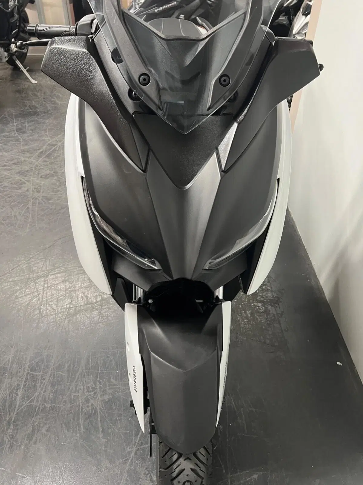 Yamaha X-Max 300 (2021 - 24) (3)