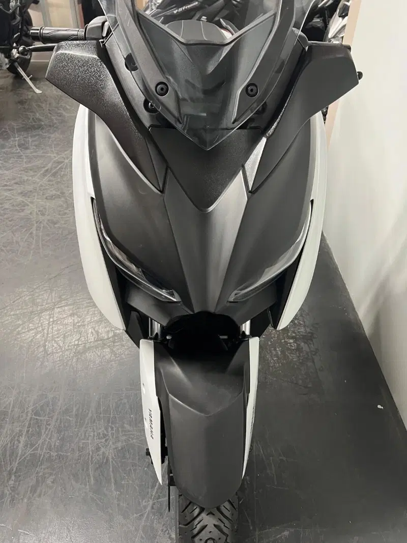 Yamaha X-Max 300 (2021 - 24) (3)