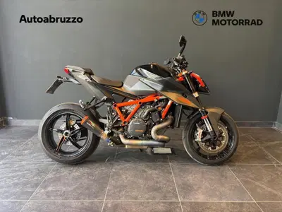 KTM 1290 Super Duke R (2021) usata