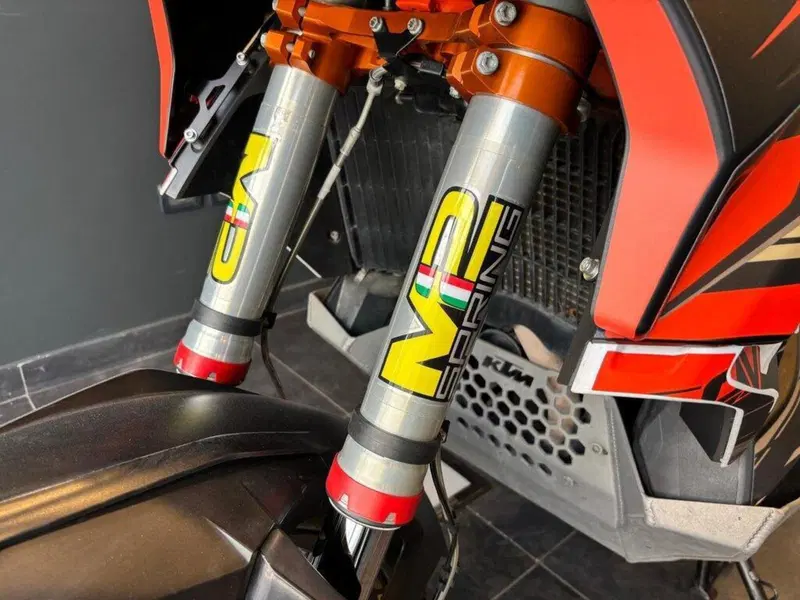 KTM 890 Adventure R (2022) (10)