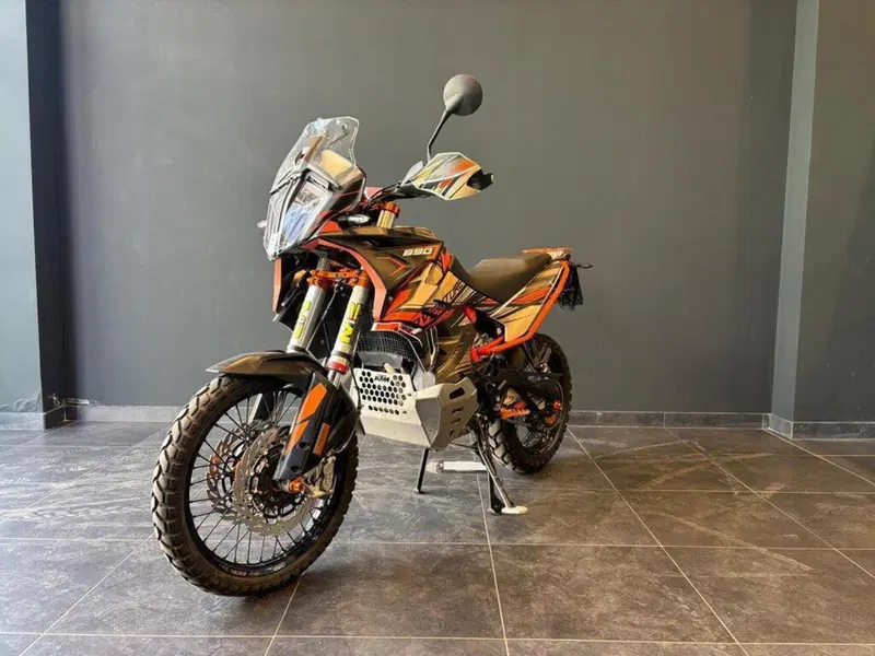 KTM 890 Adventure R (2022) (2)