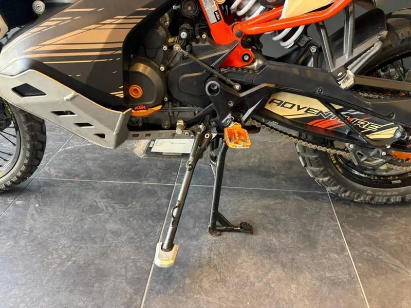 KTM 890 Adventure R (2022) (15)