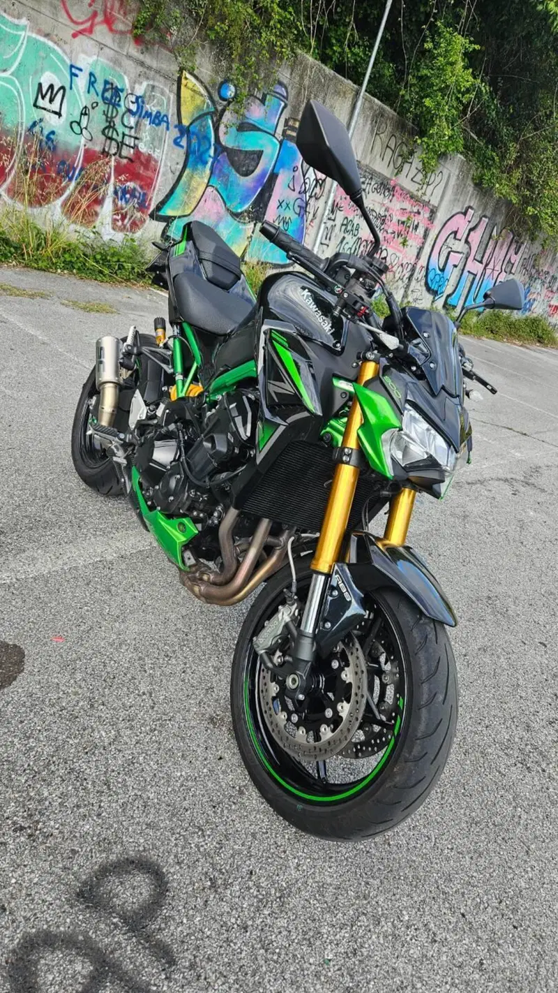 Kawasaki Z 900 SE (2022 - 24) (3)