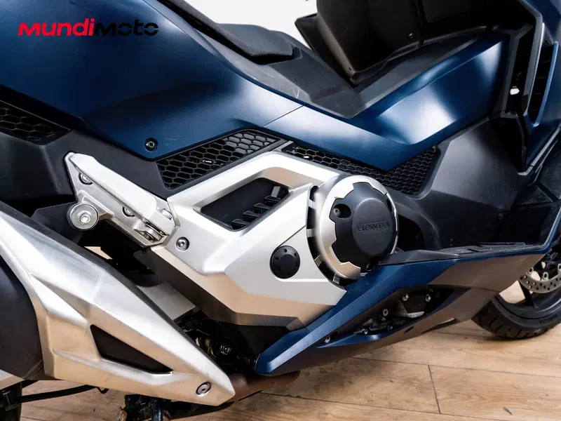 Honda Forza 750 DCT (2021 - 24) (4)