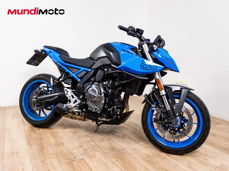 Suzuki GSX-8S (2025 - 26) (2)