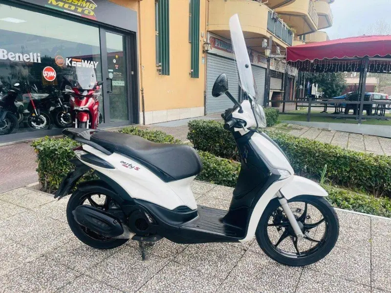 Piaggio Liberty 150 3V ABS (2021 - 24) (12)