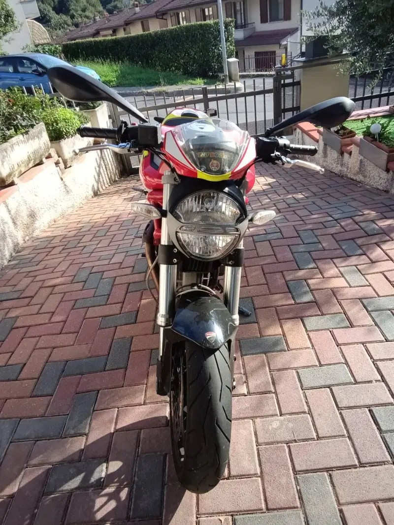 Ducati Monster 796 (2010 - 13) (6)