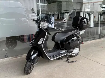 Vespa GTS 300 Super Hpe (2018 - 19) usata