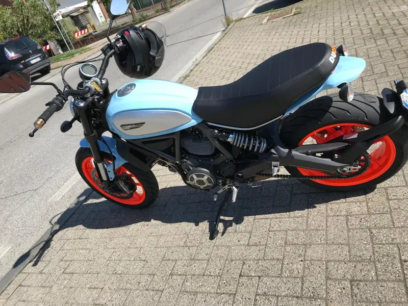Ducati Scrambler 800 Icon (2015 - 16) (4)