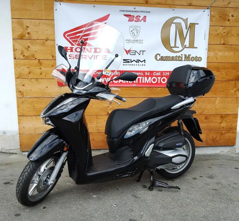 Honda SH 350 (2021 - 24) (2)