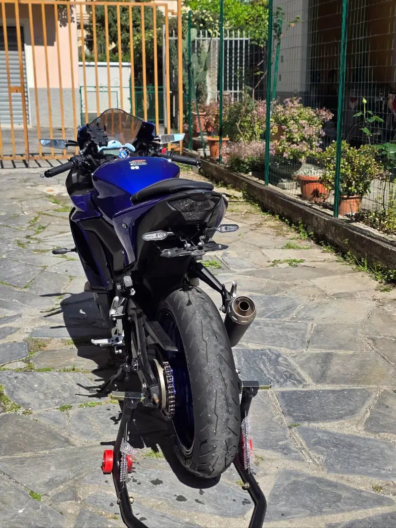 Yamaha YZF R3 (2021 - 24) (4)