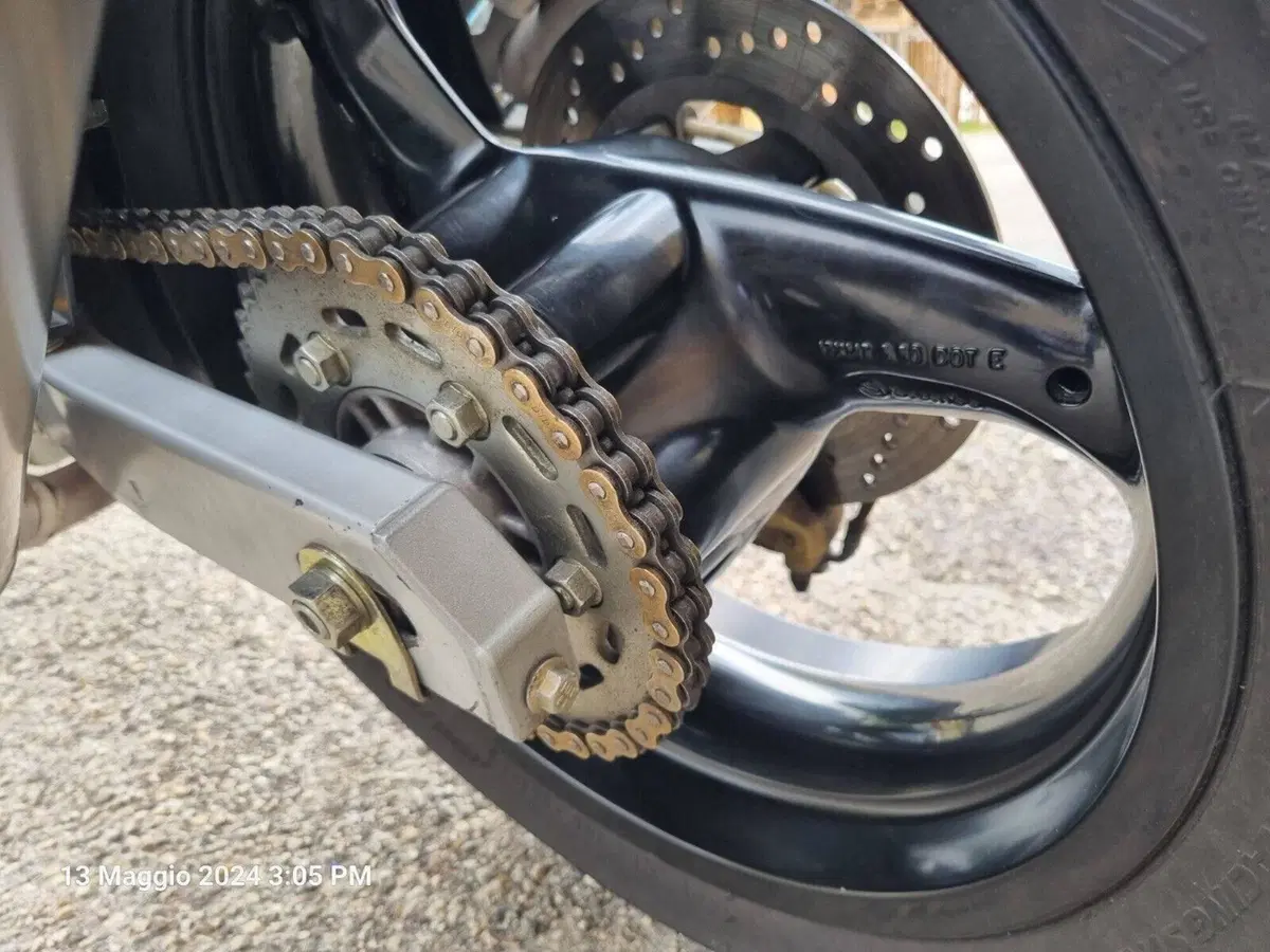 Ducati Monster 900 Dark I.E. (1999 - 02) (10)