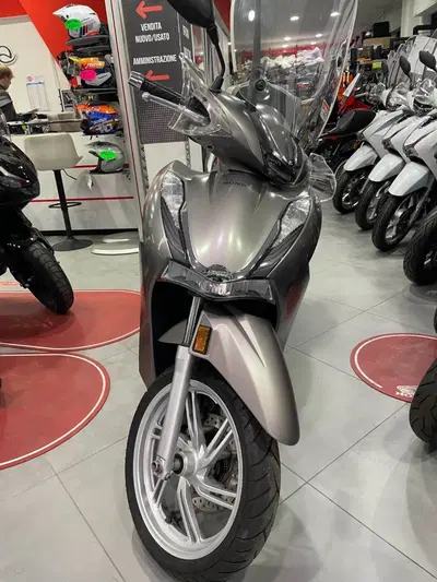 Honda SH 350 (2021 - 24) usata