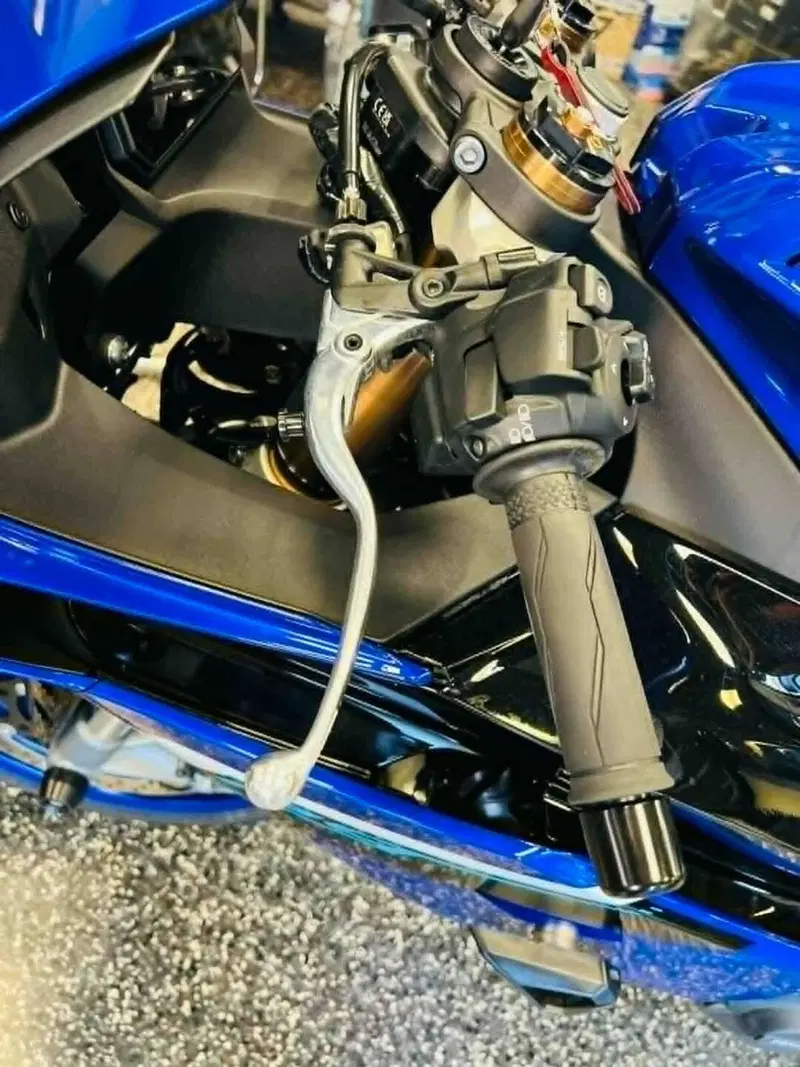 Yamaha YZF R9 (2025 - 26) (3)