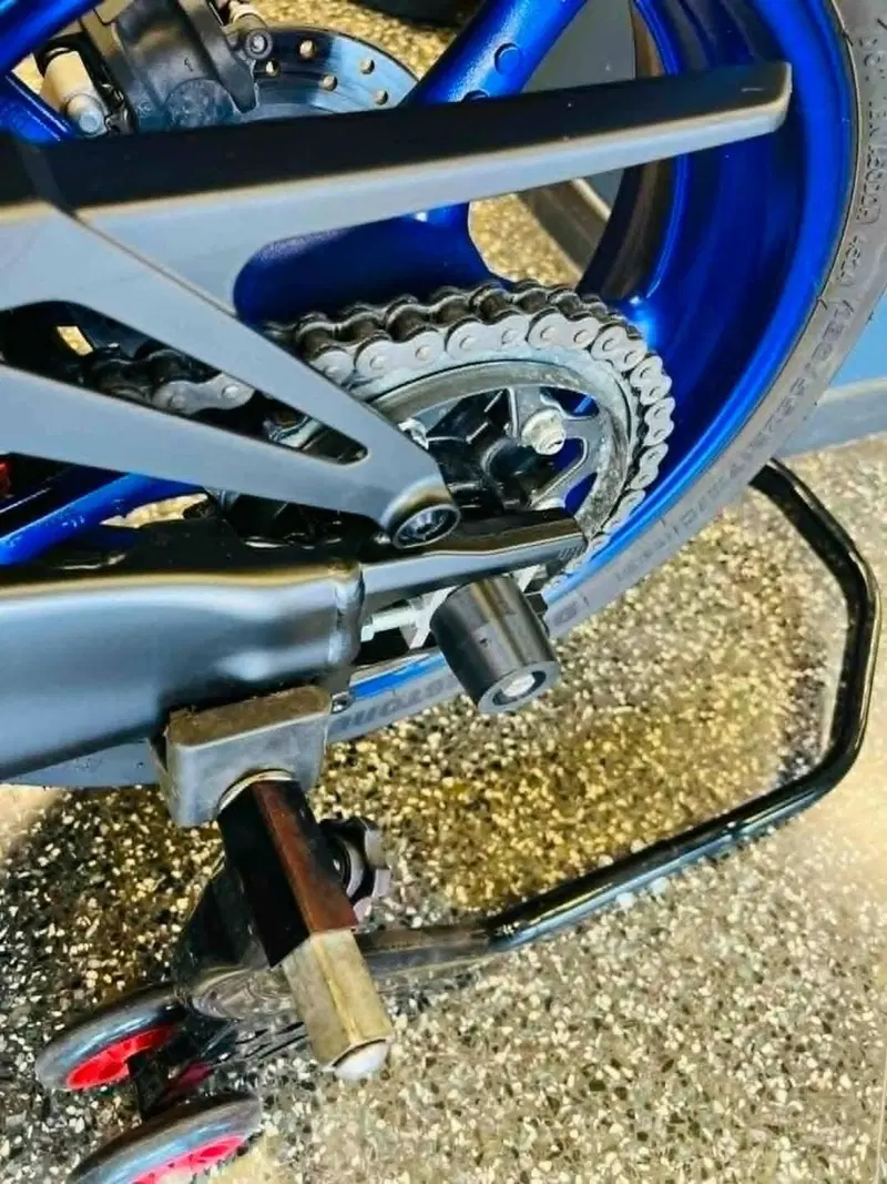 Yamaha YZF R9 (2025 - 26) (4)