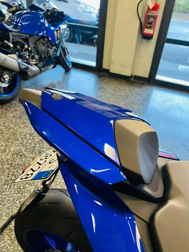 Yamaha YZF R9 (2025 - 26) (11)