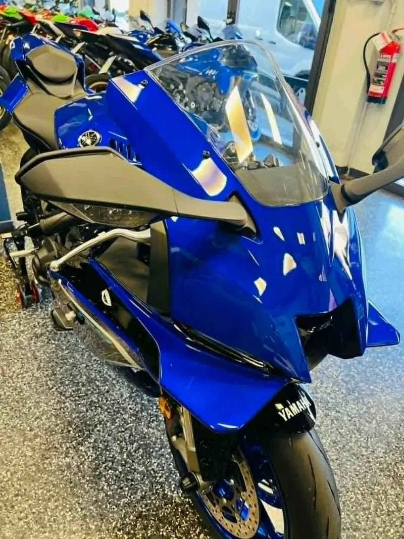 Yamaha YZF R9 (2025 - 26) (15)