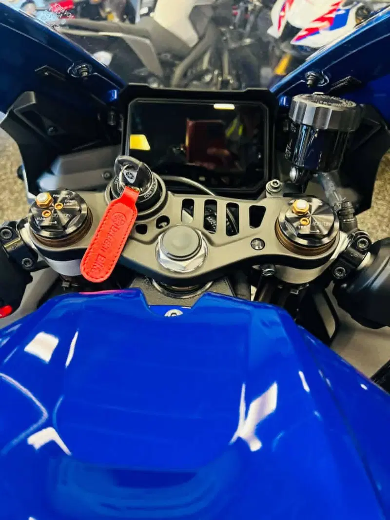 Yamaha YZF R9 (2025 - 26) (16)