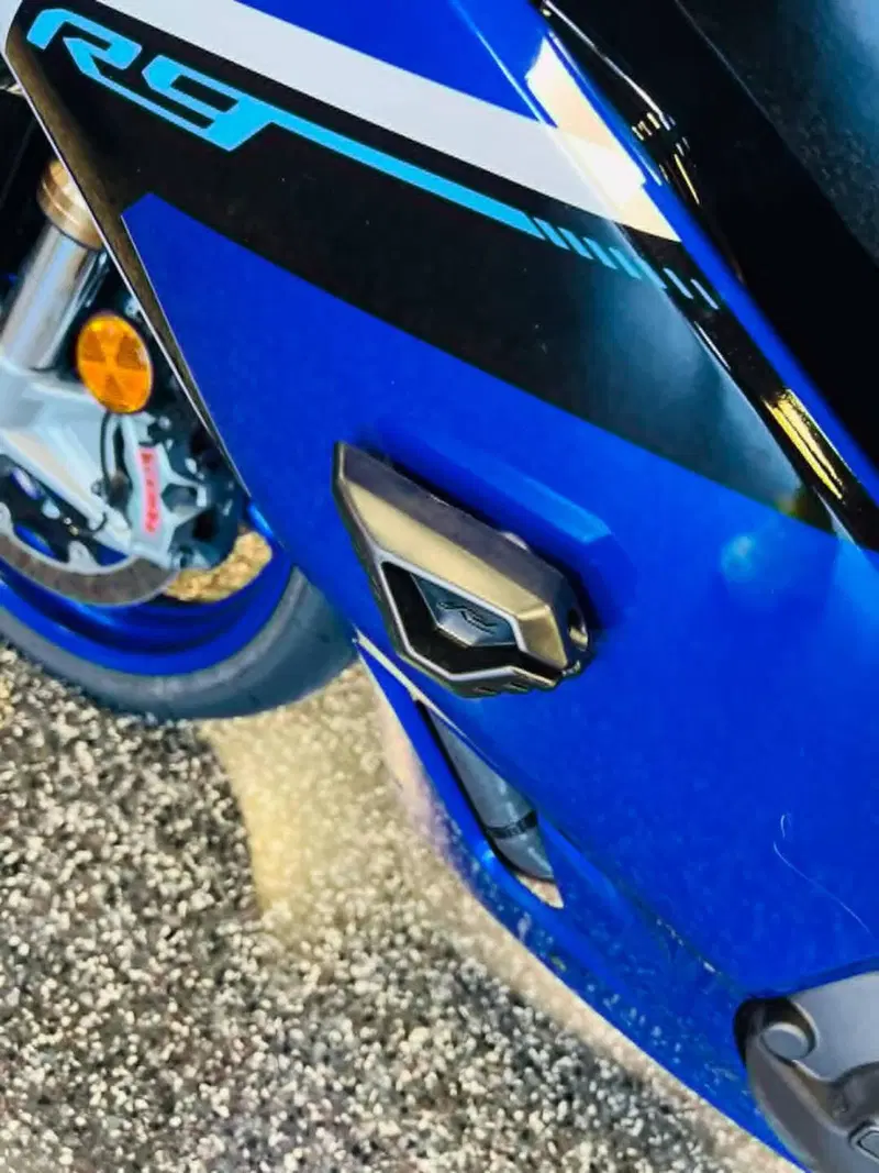 Yamaha YZF R9 (2025 - 26) (17)