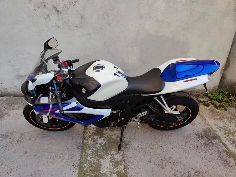 Suzuki GSX R 600 (2006 - 07) (2)