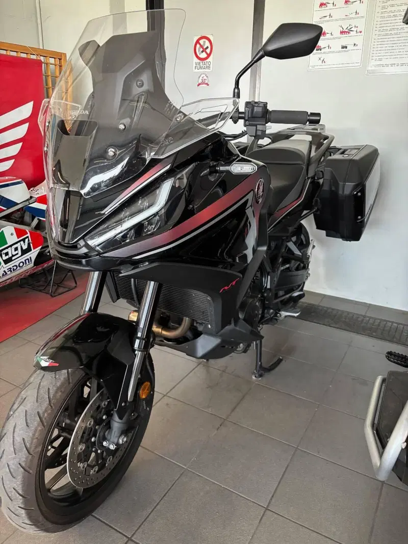 Honda NT 1100 DCT (2022 - 24) (2)