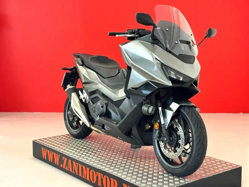 Honda Forza 750 (2025 - 26) (2)