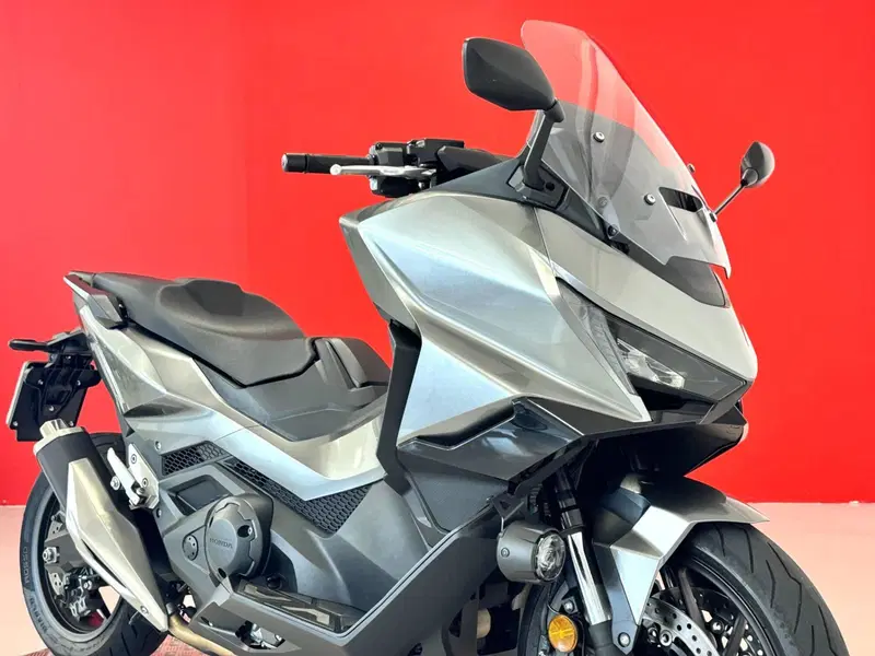 Honda Forza 750 (2025 - 26) (9)