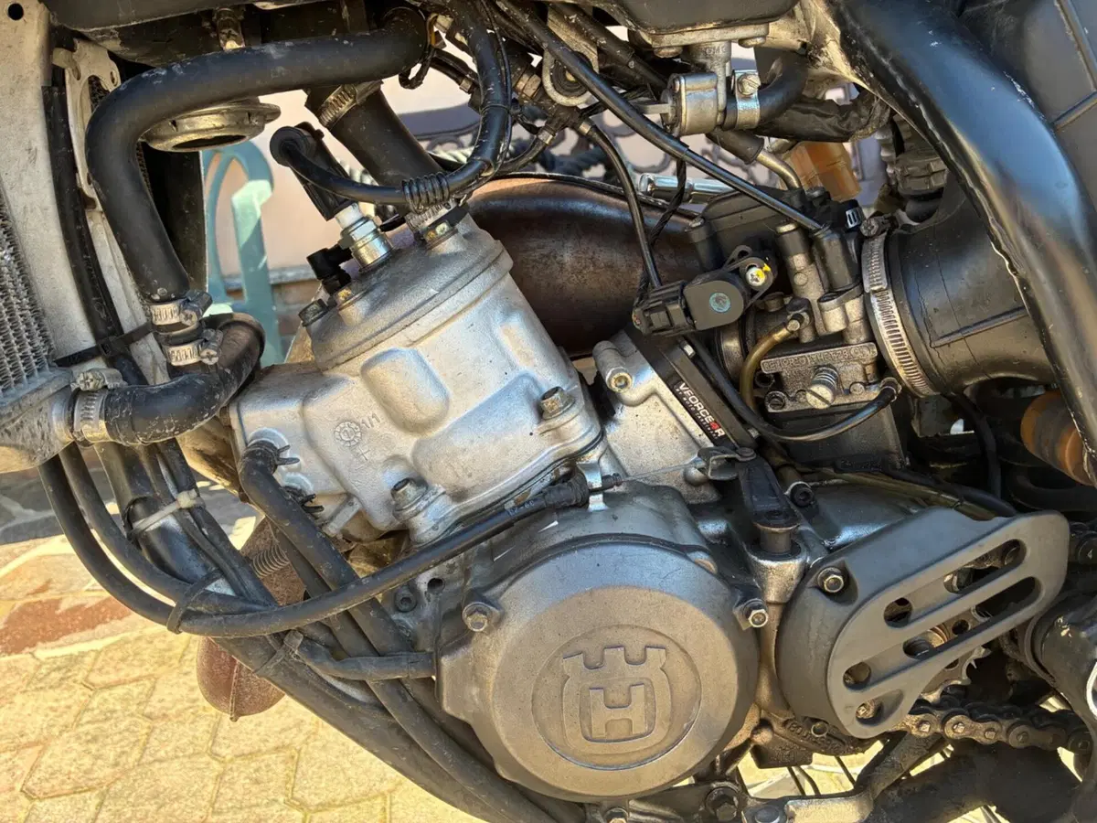 Husqvarna SM 125 (2009) (7)