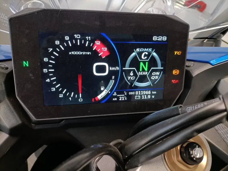 Suzuki GSX-S1000GT (2022 - 24) (5)