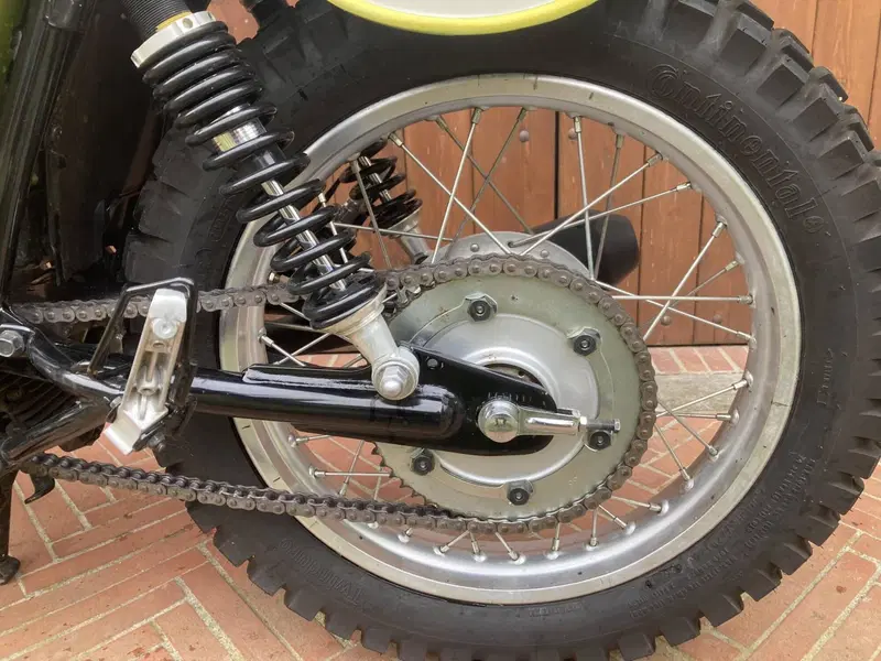 Yamaha SR 400 (2013 - 17) (4)
