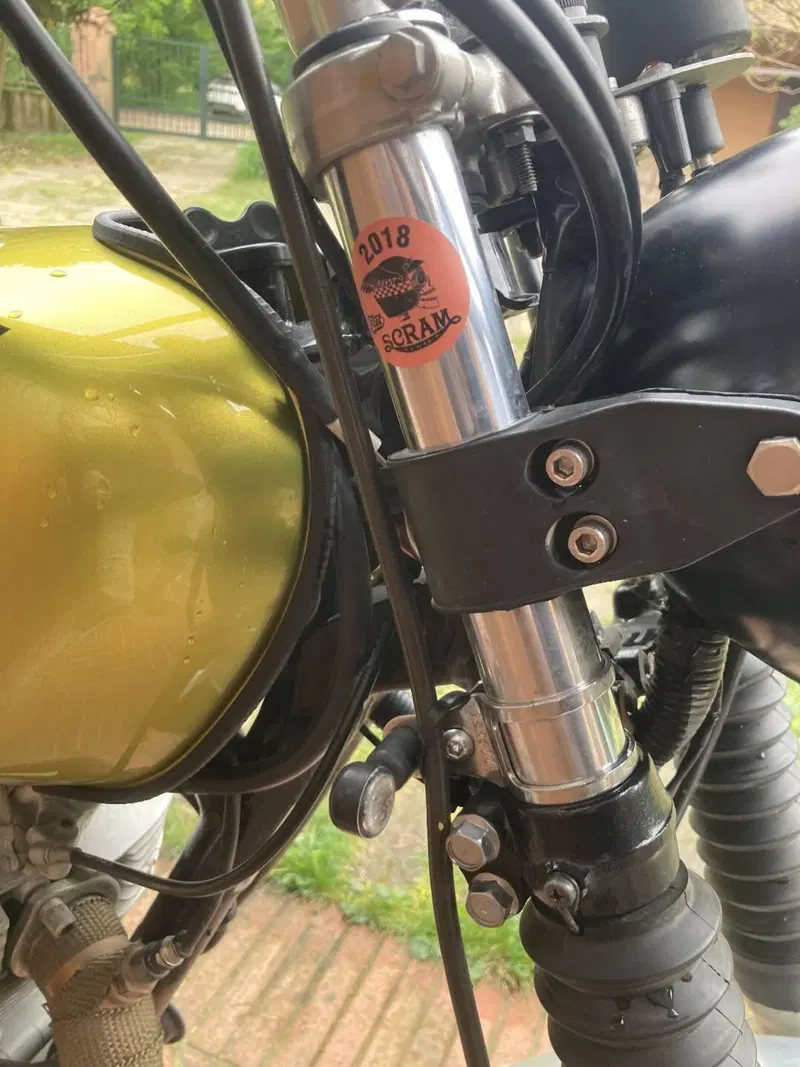 Yamaha SR 400 (2013 - 17) (11)