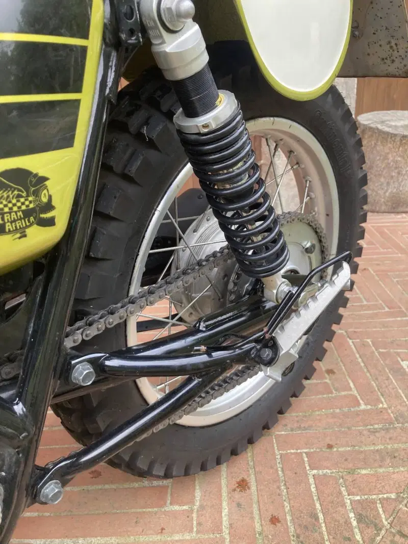 Yamaha SR 400 (2013 - 17) (12)