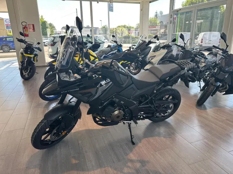 Suzuki V-Strom 1050SE (2025 - 26) (2)