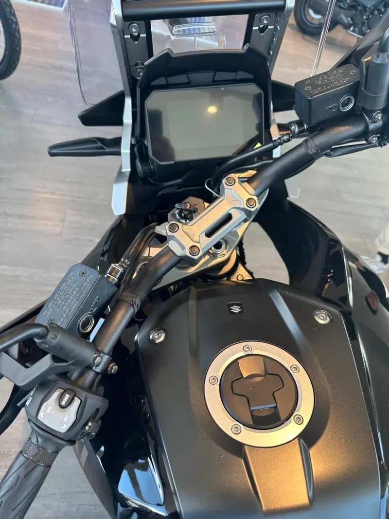Suzuki V-Strom 1050SE (2025 - 26) (6)