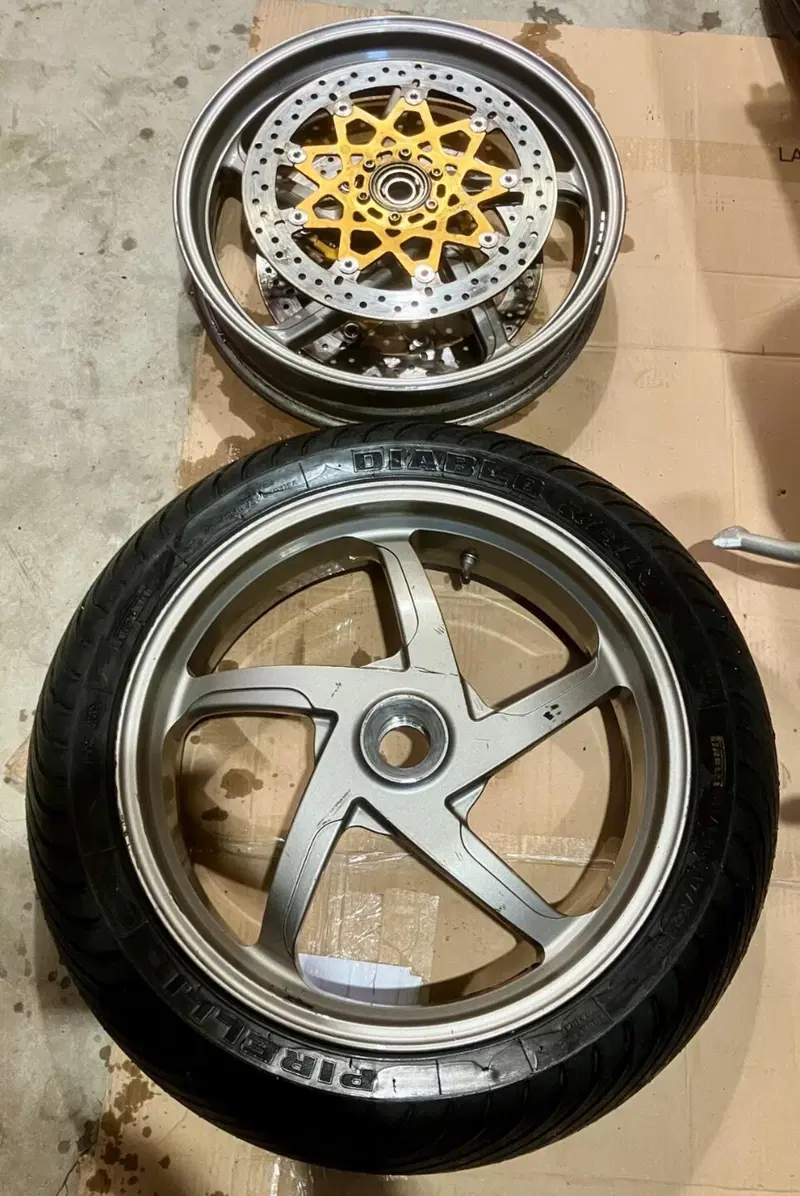 Ducati 998 (2001 - 02) (16)