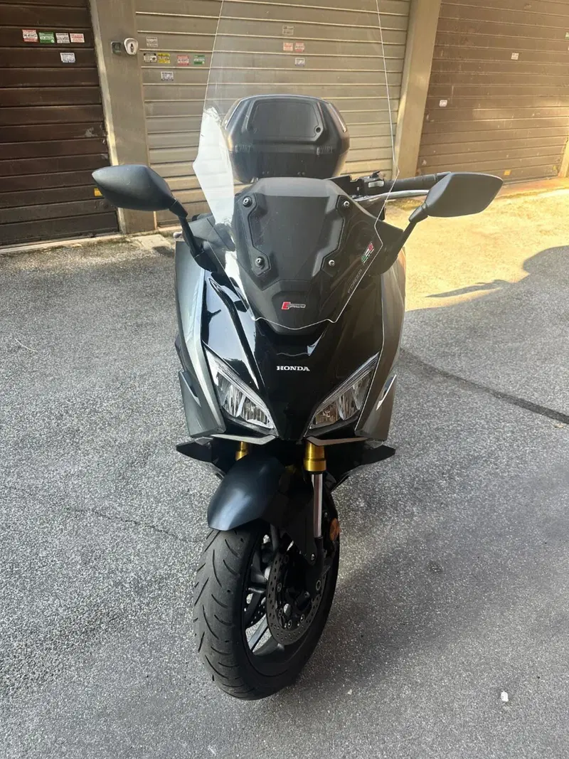 Honda Forza 750 DCT (2021 - 24) (3)