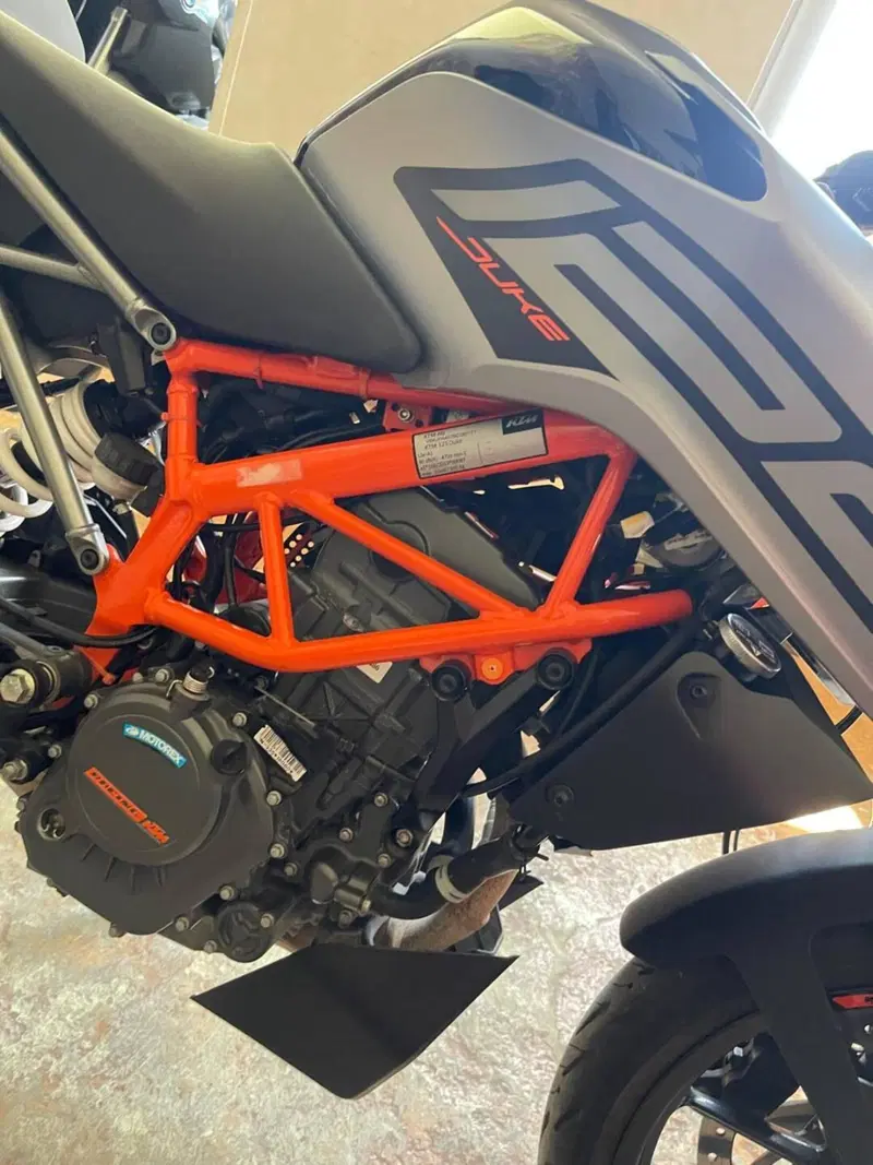 KTM 125 Duke (2021 - 23) (11)