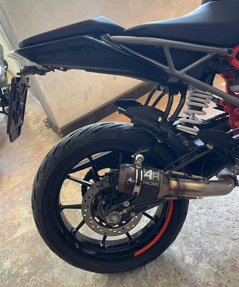 KTM 125 Duke (2021 - 23) (12)