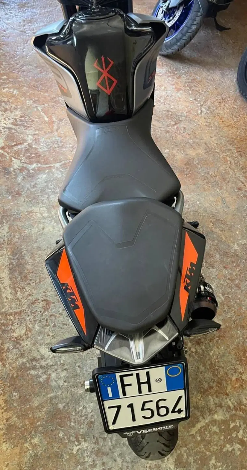 KTM 125 Duke (2021 - 23) (14)