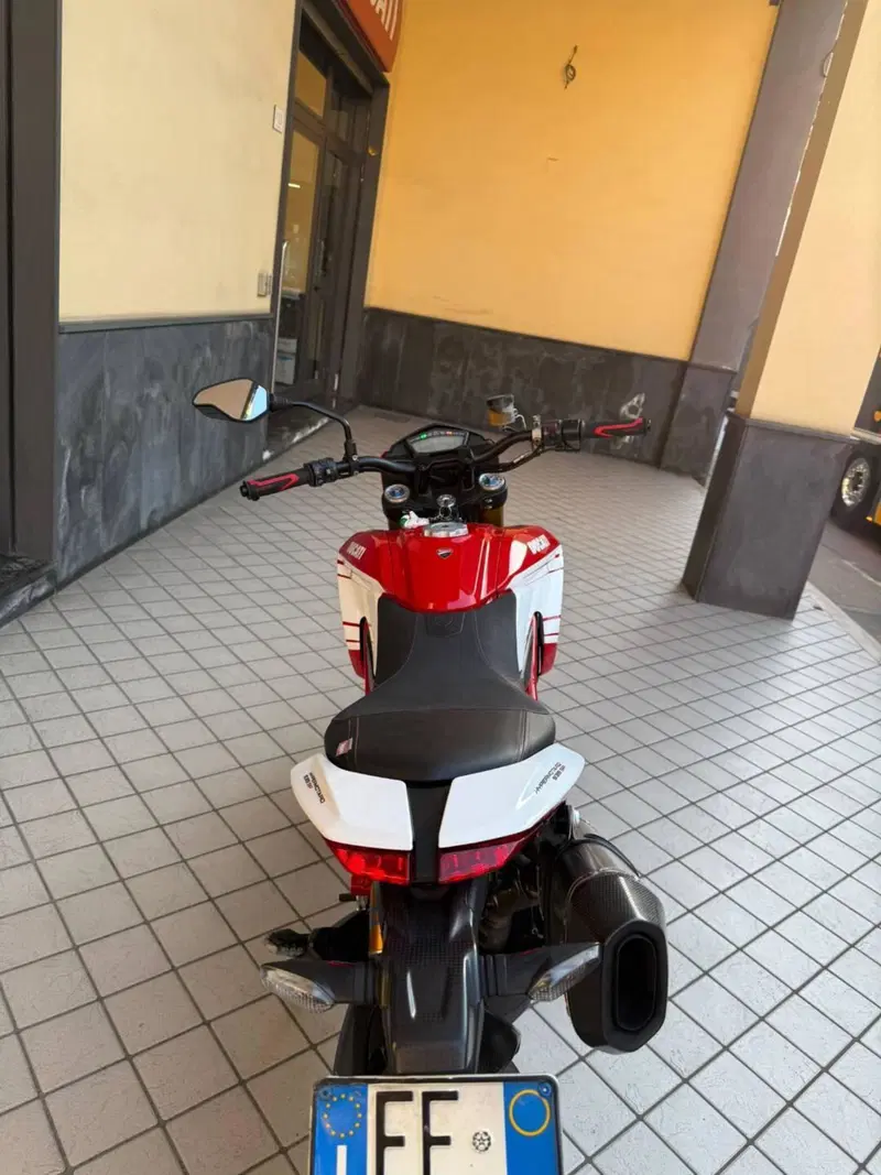 Ducati Hypermotard 939 SP (2016 - 18) (5)