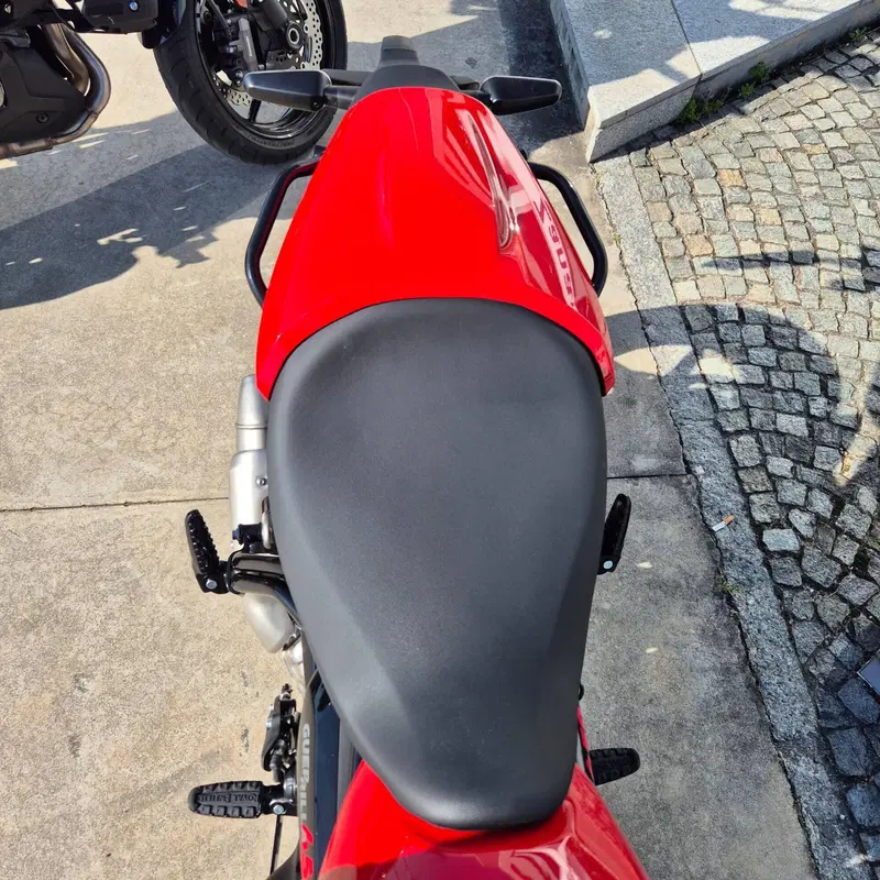 Royal Enfield Guerrilla 450 Apex (2026) (8)