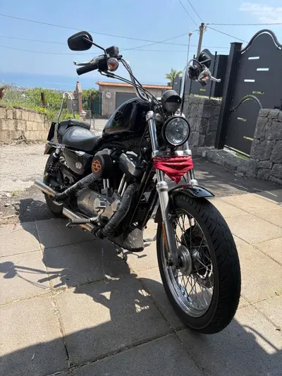 Harley-Davidson 883 (2008 - 09) - XL usata