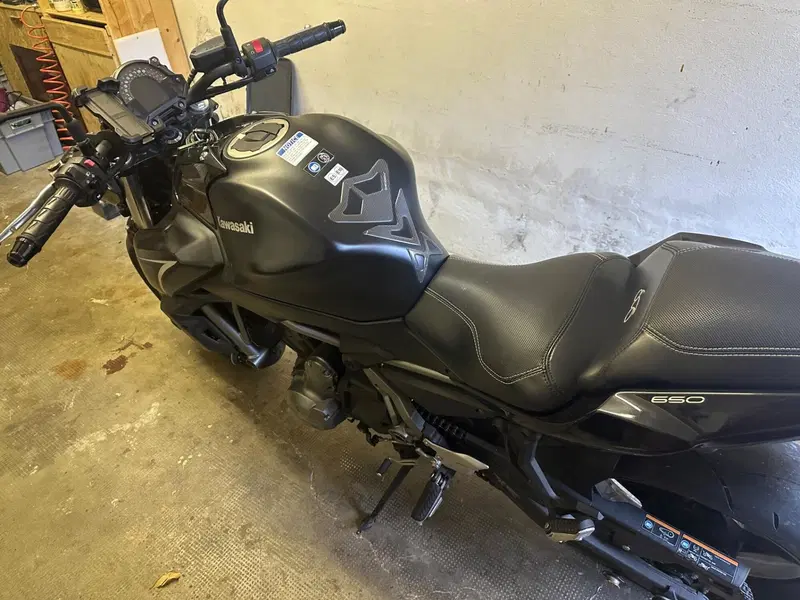 Kawasaki Z 650 (2017 - 19) (6)