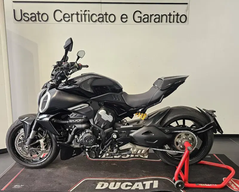 Ducati Diavel V4 (2023 - 26) (7)