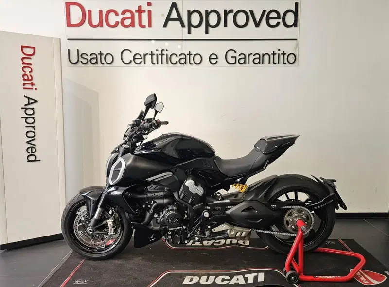 Ducati Diavel V4 (2023 - 26) (8)